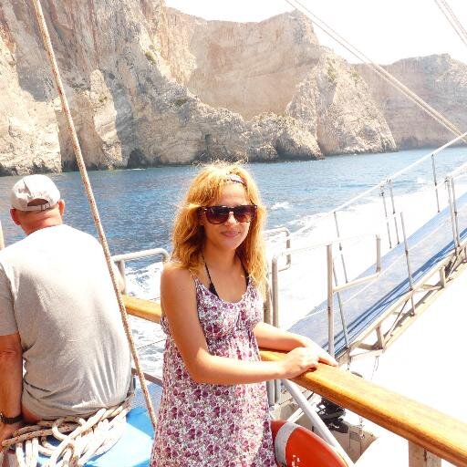 Syimonna's profile picture. 