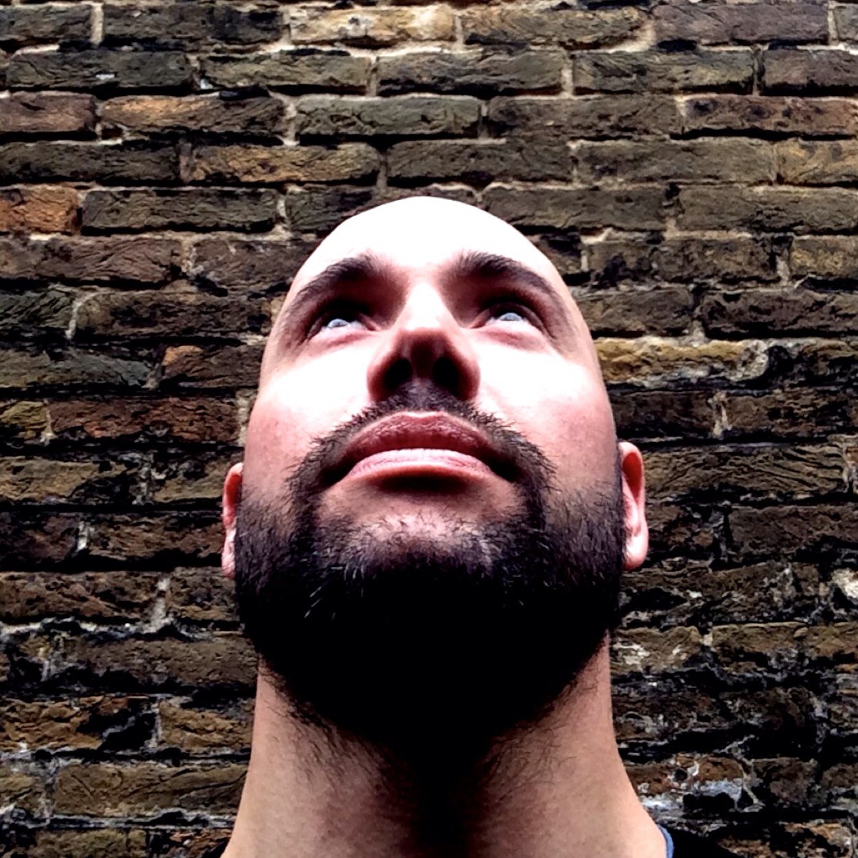 byle0nb's profile picture. Dutch, Utrecht, , Music, Urban, Vintage, T-Shirt, Jeans, Sneakers, Gadget, Humor, Sarcasm, Bald and Beautiful, Rebel with a cause. Yes, it's me! Really it is!