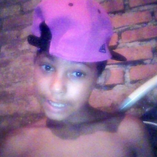 Ooi to aqui pra dizer que eu amo esse guri e ele pode contar sempre cmg, :33 p. @Oi_Prazer_Diei