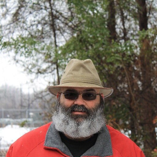 Christian, husband, dad, who loves God. My service to God...whatever He wants & wherever I can serve through audio ministry.