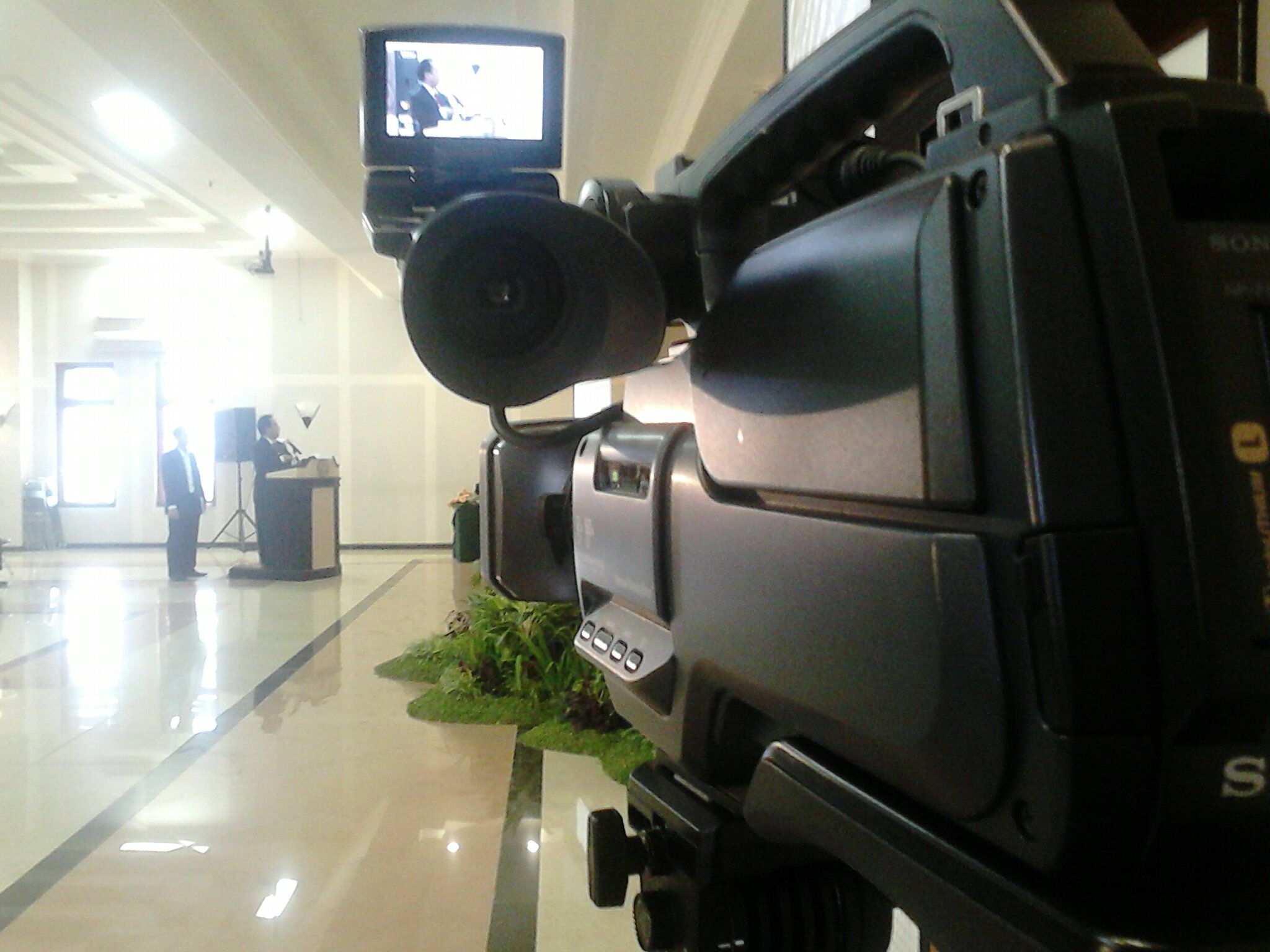 coklatvideo's profile picture. Wedding ● seminar ● outbond ● profil usaha ● ultah ● video klip ● edit video at Coklat videography  WA 085755710096