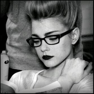 لو تحدث الناس فيما يعرفونه فقط .. لساد الهدوء أماكن كثيرة                                     Occur if people only knew him as .. Calm prevailed for many places