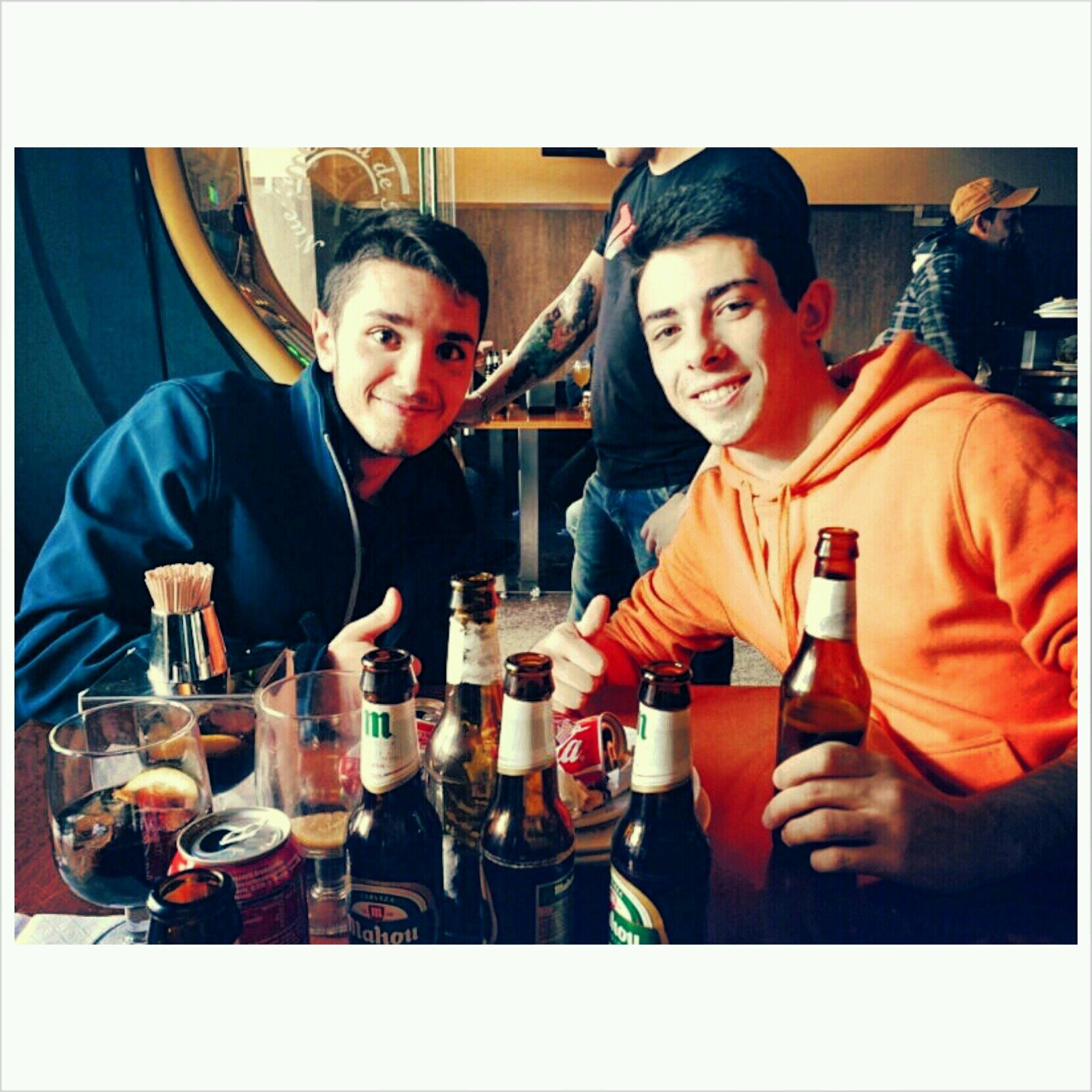 Los pequeños detalles nos hacen diferentes. Si realmente crees en ello, cualquier cosa es posible.
GT:xXs3raXx
