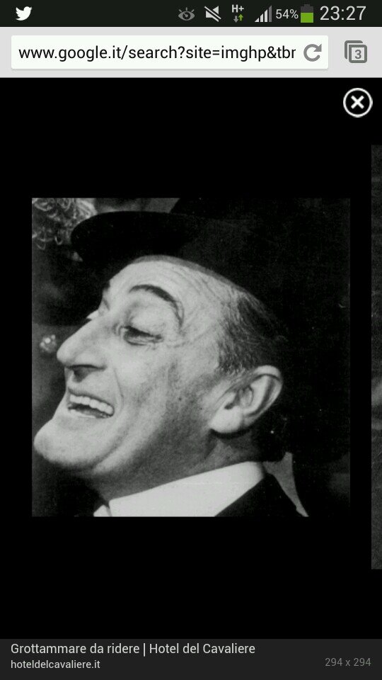 FabbricaSarcasm's profile picture. Vi facciamo fare 2 risate nelle vostre giornate piu tristi :)