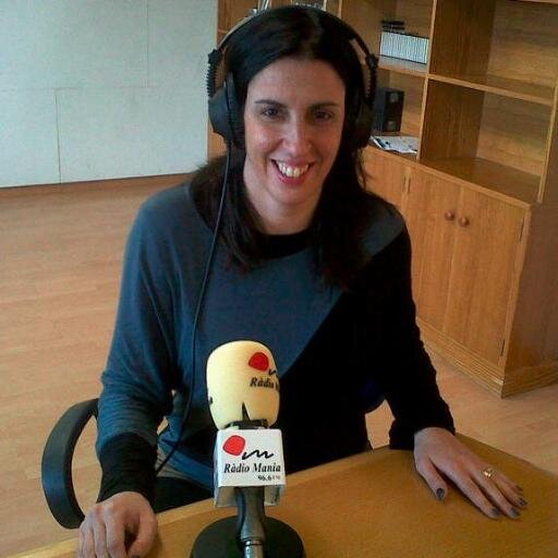 Programa radiofónico de entretenimiento y actualidad para todos los públicos. De Lunes a Viernes de 12,30 a 14,00 en RadioManía con @InesAdroverT