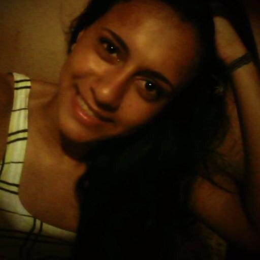 Menina Alegre, Divertida, Sincera e Acima de Tudo Humana e Fã de um cara q Adimiro de Corpo e Alma Thiaguinho Te Amo Meu pincipe. @thiaguinhocomth Tira foto Cmg