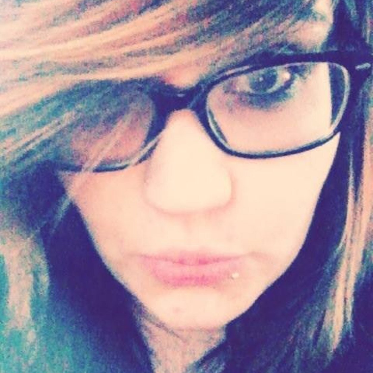 confusedmegzi15's profile picture. I'm from scotland listen to rock and stuff like that and i love playing on my ps3 or Xbox like darksiders,GTA etc. i'm a friendly but mental person :)