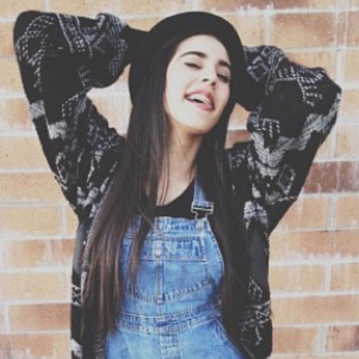 you are so worth it i promise!!!! you are amazing and beautiful i love u a lot!!!! :)