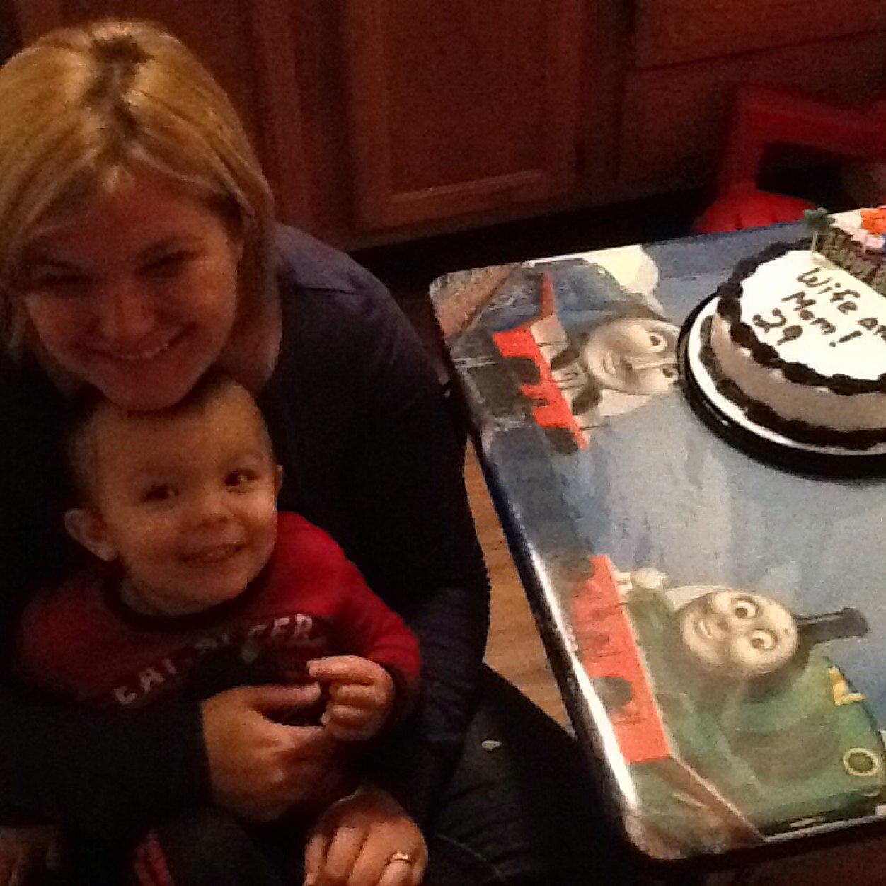 Mommy, wife, speech language therapist, nerd.