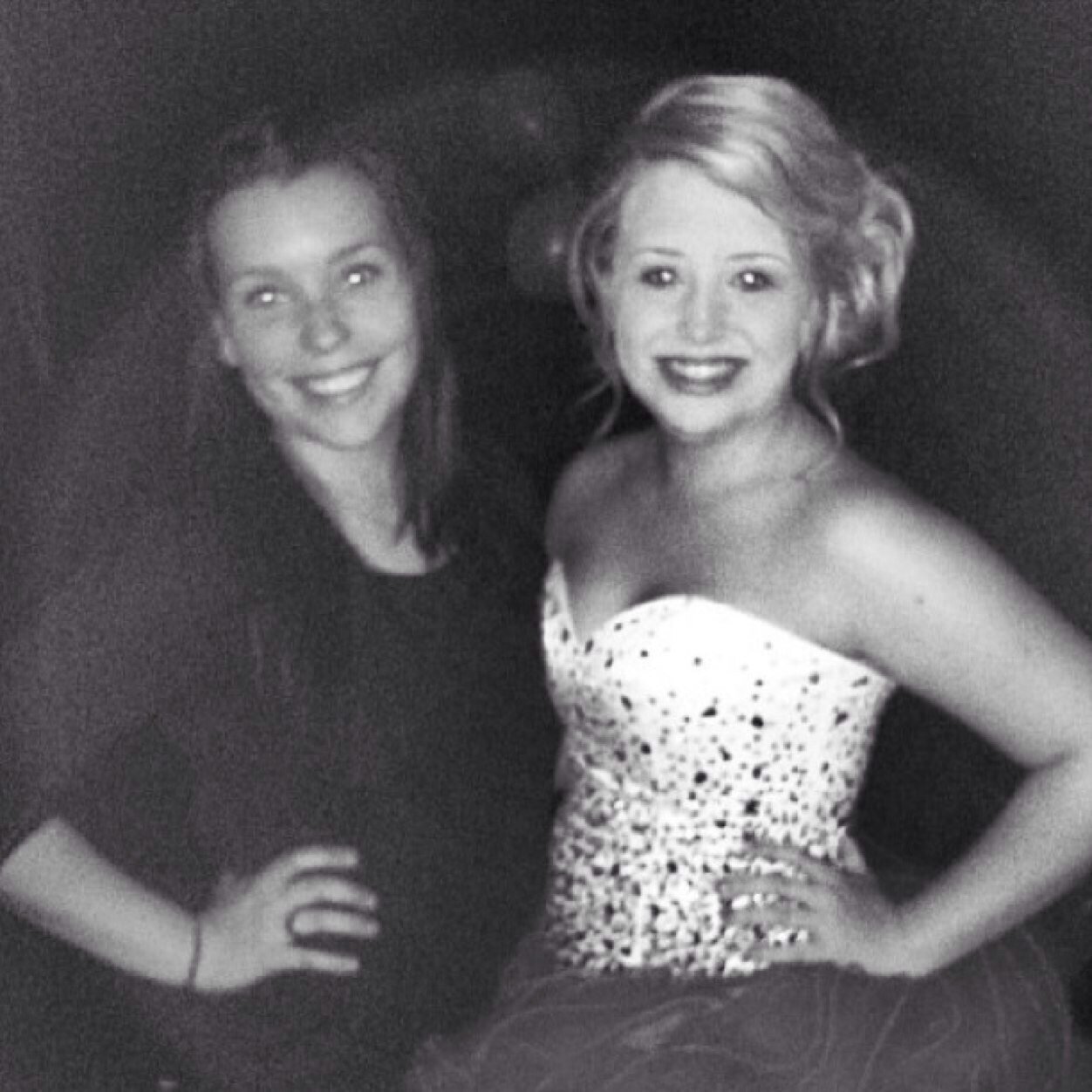 kallred10's profile picture. Stone cold country by the grace of God 

          \m/