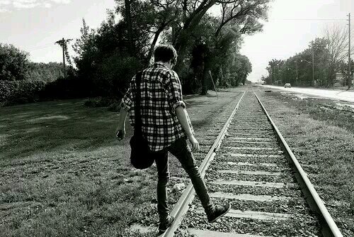 ‏‏جامعة العلوم والتكنلوجيا  》 قسم الهندسه  مهندس مكنيكا              that's my laife 3jbetne