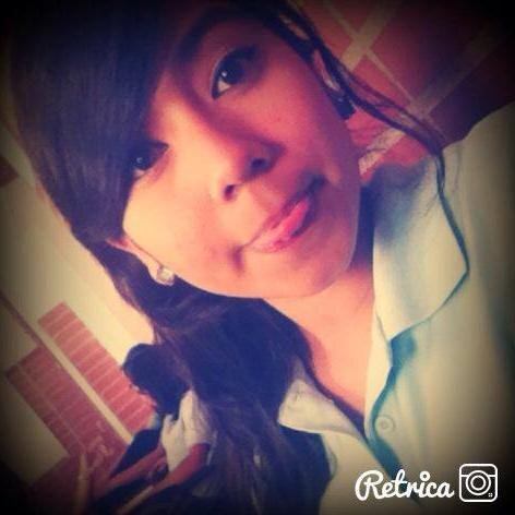 Sonríe vale la pena ser feliz :D
 
sigueme & te sigo :D 

*♥*  *♥*