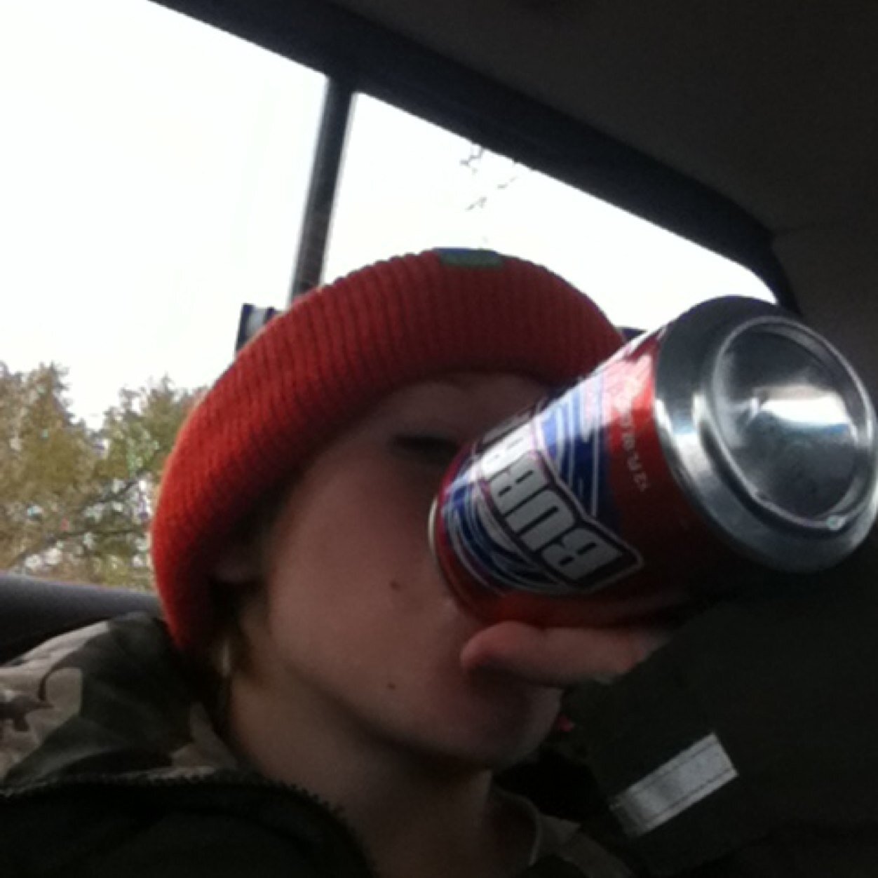 Die Hard New York Giants Fan,Love Snowboarding,Colorado,Love Football,Love Basketball Knicks Fan, Follow me i will follow back