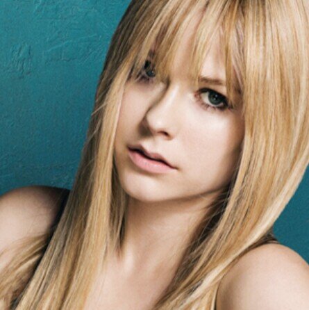 Se você e um Little Black Star siga o Fã clube. Você ficará por dentro de tudo que anda acontecendo com a nossa Diva. Tumblr: http://t.co/Q9wgn8W3K6