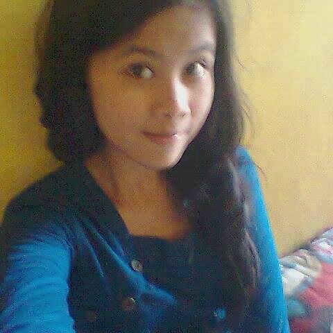 NOFI ISWANTI | SMA MUH 1 MTL | XI.IPS 3 | LIFE SKILL HANDPHONE | 015 | 17 TAHUN | AKU THUH BAWEL | NYEBELIN | TAPI NGANGENIN