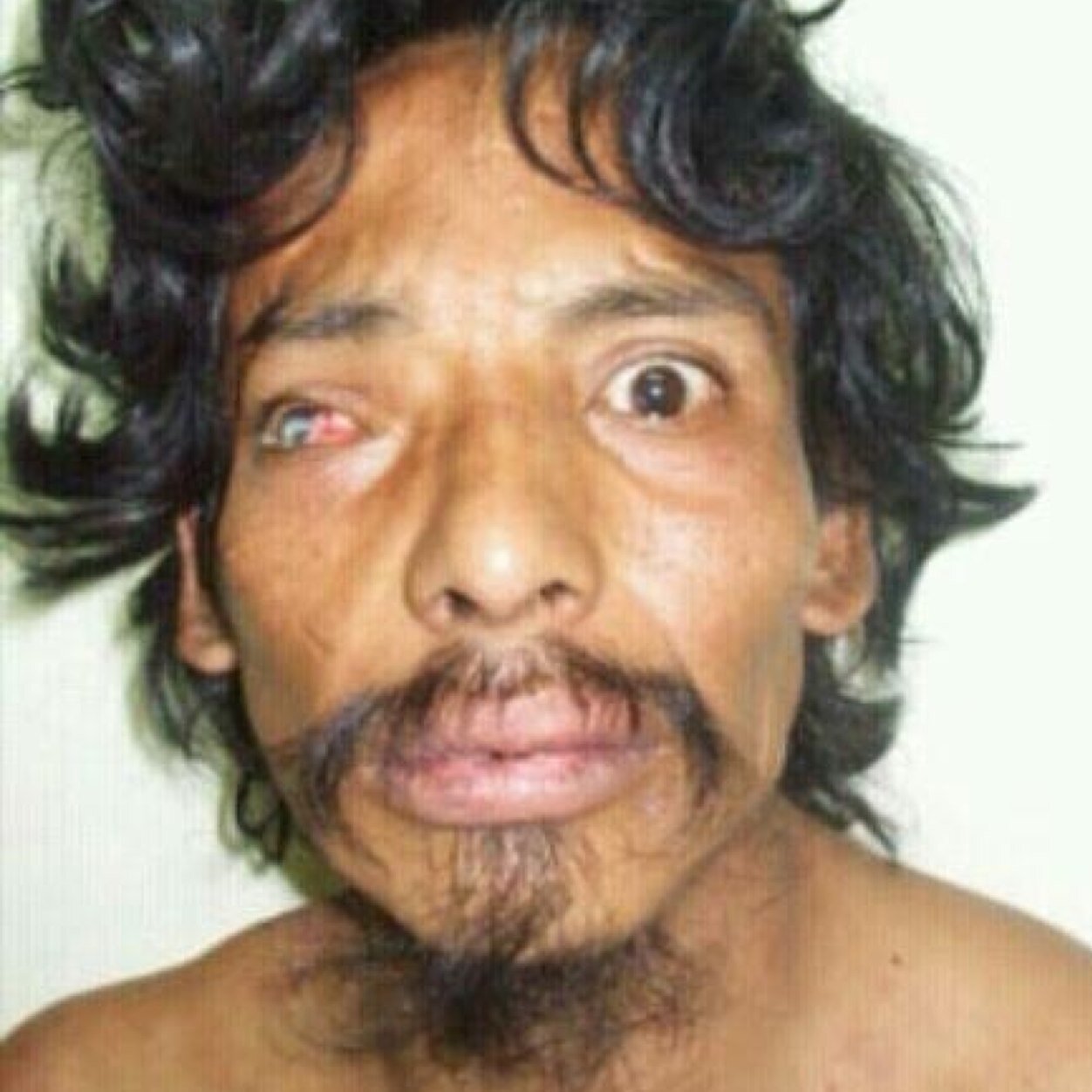 papepipopucha's profile picture. No tengo nada solo estoy bien pinche guapo, 18 cm de ternura y los huevos llenos de amor ah y adoro el olor a pantaleta