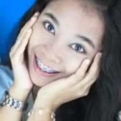 UswahAuliiana's profile picture. I Love You So Much my god and my Mom :')
cinta ini selalu untukmu tidak untuk yang lain. :').