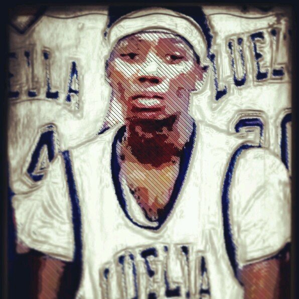 committed to the game #makehistory scouts #wewin training #dreamtolive follow me on ig @deandre_thompson20