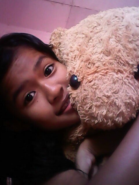 Allah.SWT ♥ youu ♥ Pink ♥ Cancer  ♥ my b'day {11-07-2001} ♥ fb:Della Safitri ♥ pin:2645C0BA