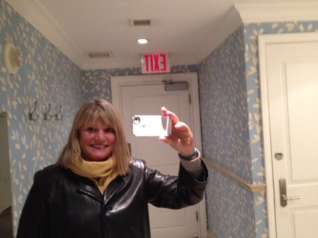 barbkingsbury's profile picture. 