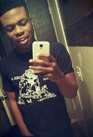twitter got deleted follow me back, that lafayette niggah just ona paper kik me jayy23s 
