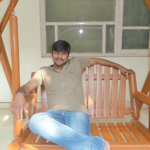 aru_be_cool's profile picture. I am working as System Analyst at @cybage