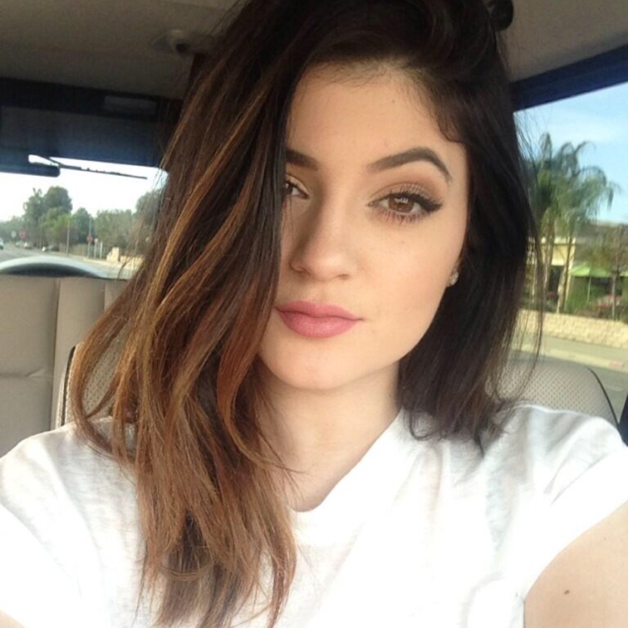 kylie__jenner1's profile picture. 