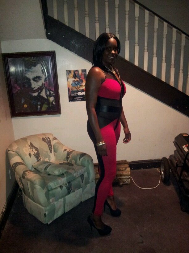 21 years young #proudparent of a three year old------just trying to make it;; attitude from hell but who cares! #teamsingle #independent