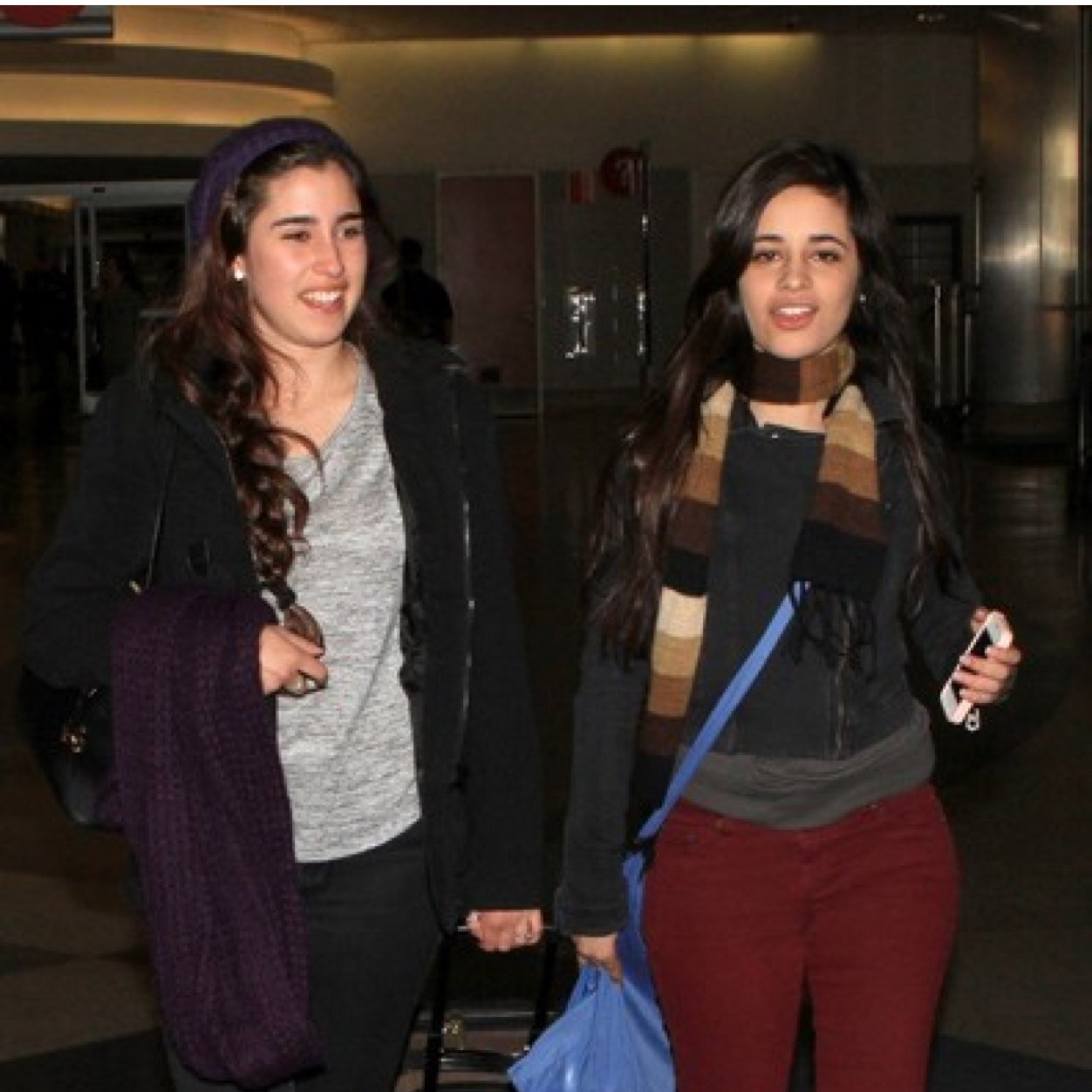 sotire9d's profile picture. Hi please follow @hxrryftcamila and @twurk45h they follow back if you ask plus theyre really nice :)