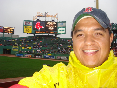 Peloto's profile picture. Chapin...que vivio en Panama y ahora haciendo raices en Ecuador....pero nunca olvido su casa en Guatemala