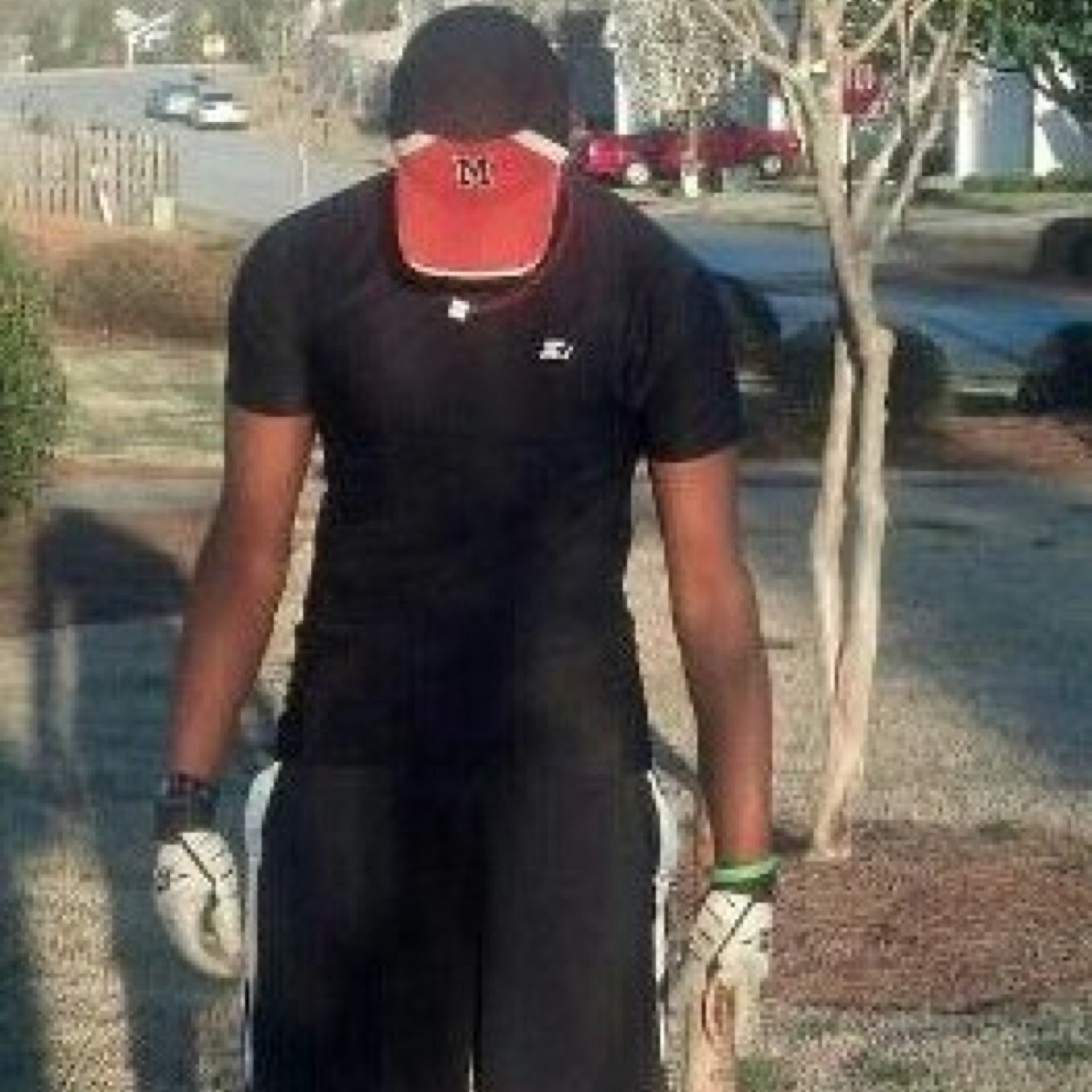 F*ck a twitter follow me in person ....
