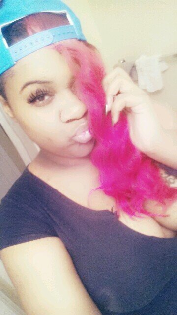 Im Blunt; thats the way God rolled me. Future #WSHH Candy. Female Rapper/Model from Germany. #GuttaGangENT #VerifyHoneyTokyo