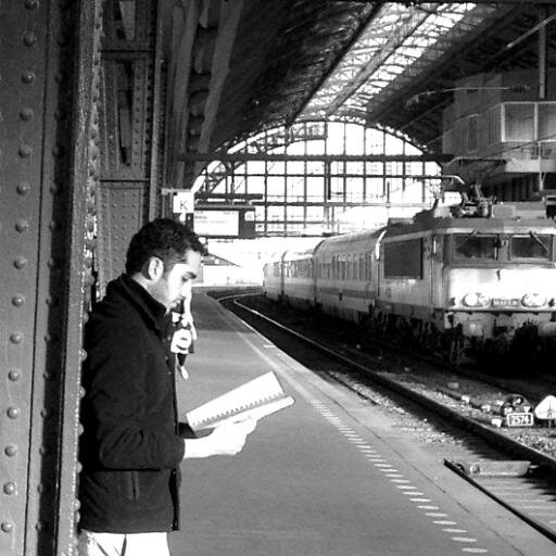 Productor, creativo grafico & audiovisual, actor, ecologista y todo lo demás