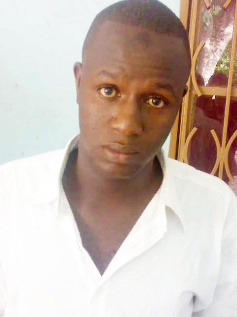 Salut a tous comme vous le voyez on m'appelle le croyant je suis d'origine malien d'une mere guineenne j'ai passe la plupart de mon enfance en Cote d'ivoire .