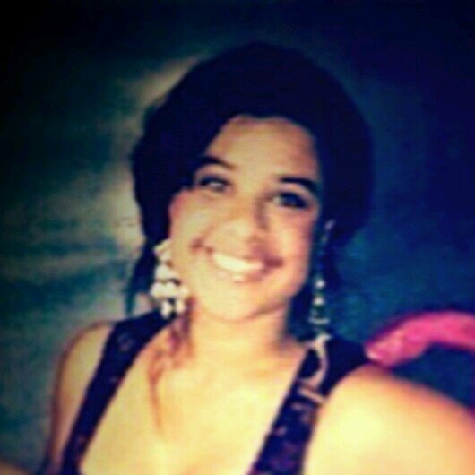 see that blue button?? Yeahh i'd tap that!♥ Motto: when life is rough⇨pray. when life is great⇨pray.