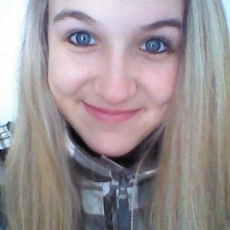 Hii! I'm from the Czech republic.I love Miley Cyrus,Selena Gomez,Demi Lovato,Justin Bieber,One direction and Acacia Clark:**♥ follow me and i'll follow you back