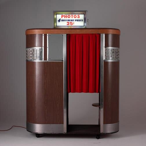 ClickSnicket Photo booths cover Bristol, the South West of England and adds a unique and memorable entertainment concept to any event or celebration.
