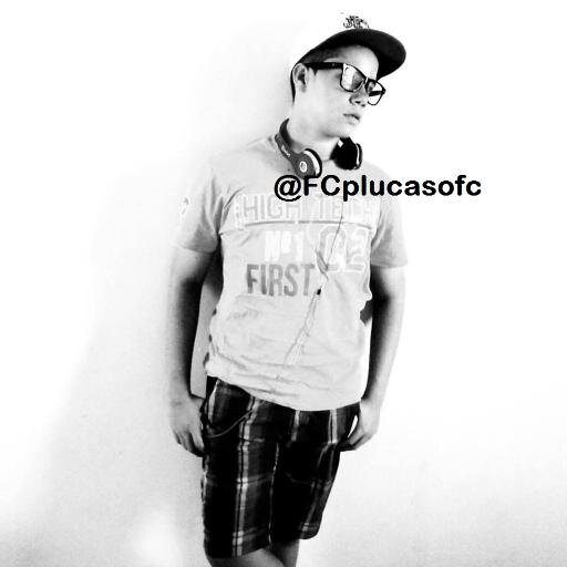 Fã do garoto de Olhos Verdes e com humildade de nivel 100%#IlovePedroL   ♡Unicornia ♡