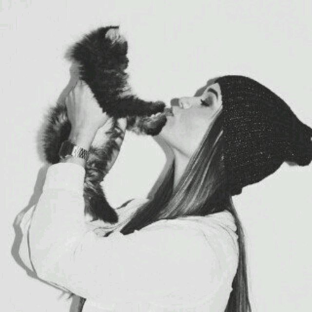 my life isn't perfect, but I'm thankful for everything I have.الحمدلله. (I live my life ツ)
