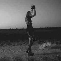 Model. Painter. Dreamer. Serial Dater. Neither her or there.