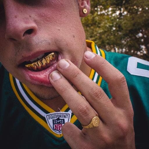 AlejandroWalte1's profile picture. -NEVER GIVE UP- Encuentra lo que amas y deja que te mate