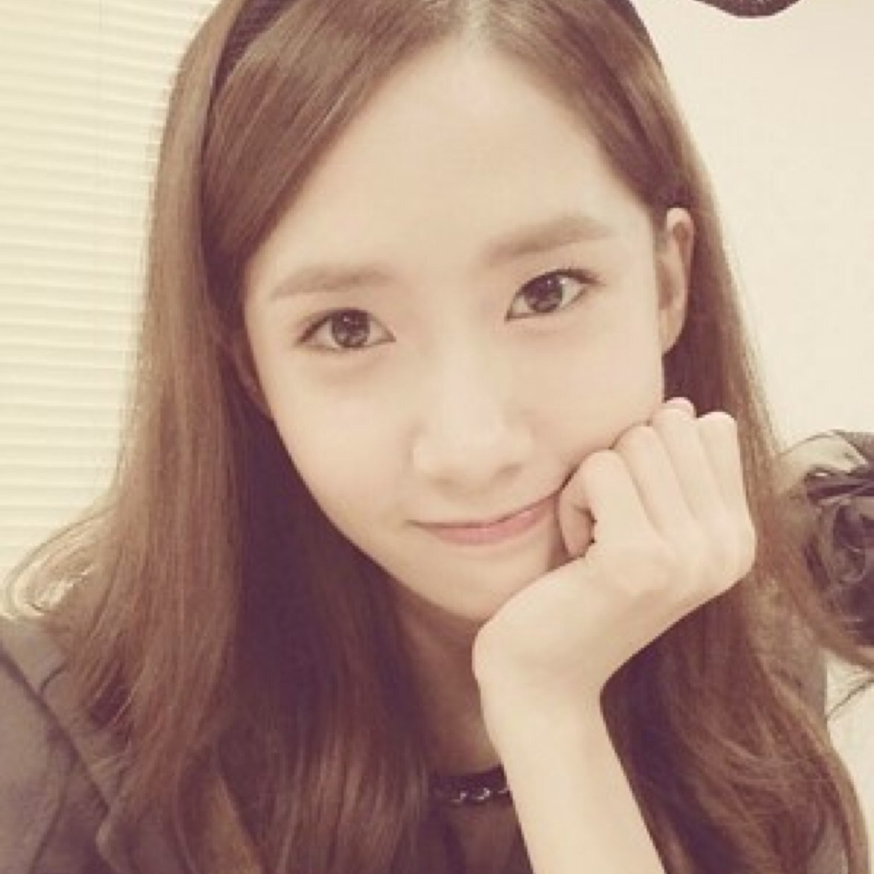 อยอ. = อิมยุนอา Cùng Falls quá. ღ สก๊อยสส์? #Jinnefam #แก๊งคิมูจิ #ปาร์ตี้พี่หมอ2