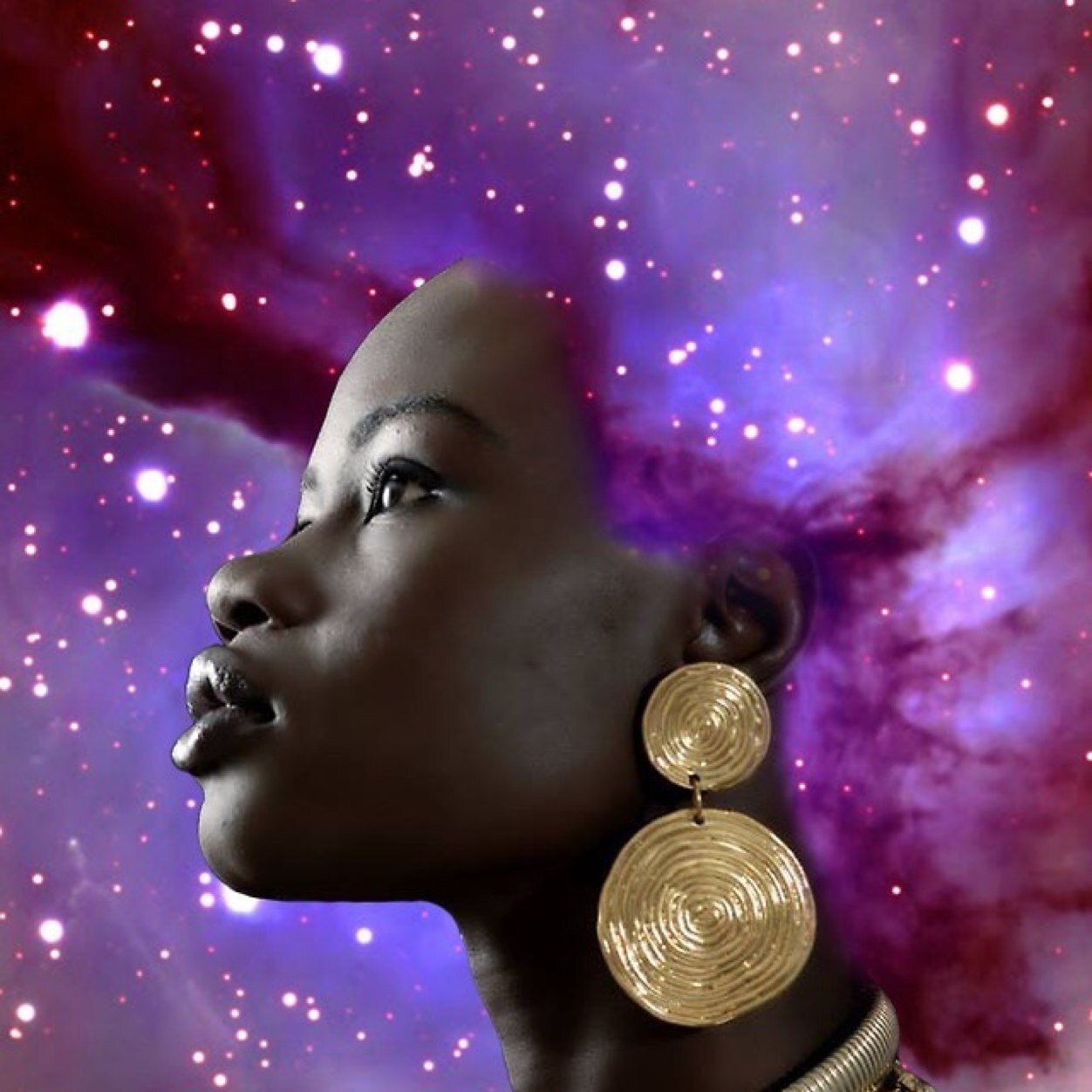 MiddayVibes's profile picture. 