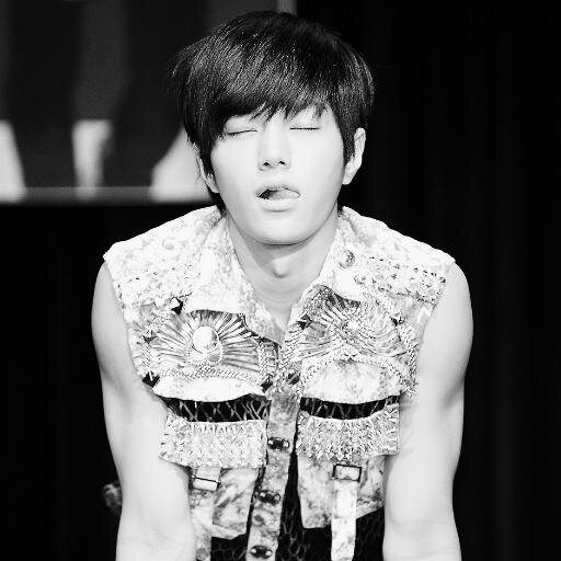 [myung-crot] mari mngecrot bersama myungsoo