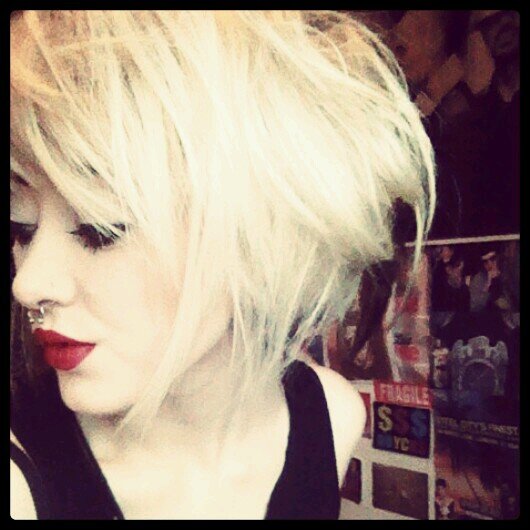 Nikita. I want to be a heavy metal rock queen and i have a cunt of a personality. I'll eat you alive.