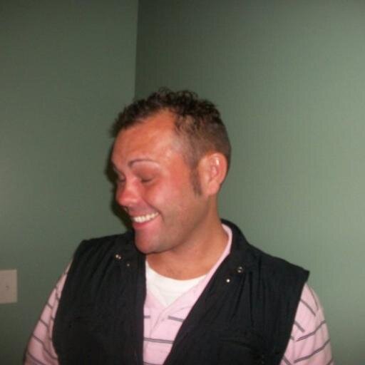 Infectious82's profile picture. gay