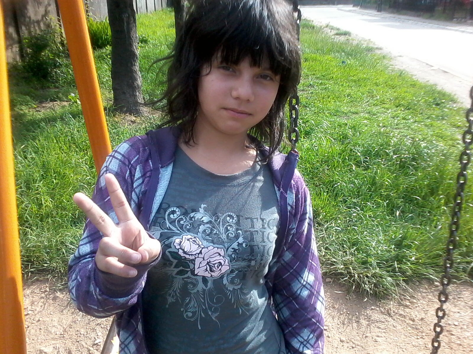 Thu076's profile picture. naci en el 2001de mayo del 2001