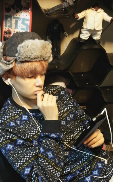 Roleplayer of Kim Taehyung BTS ||95L|| Multichara