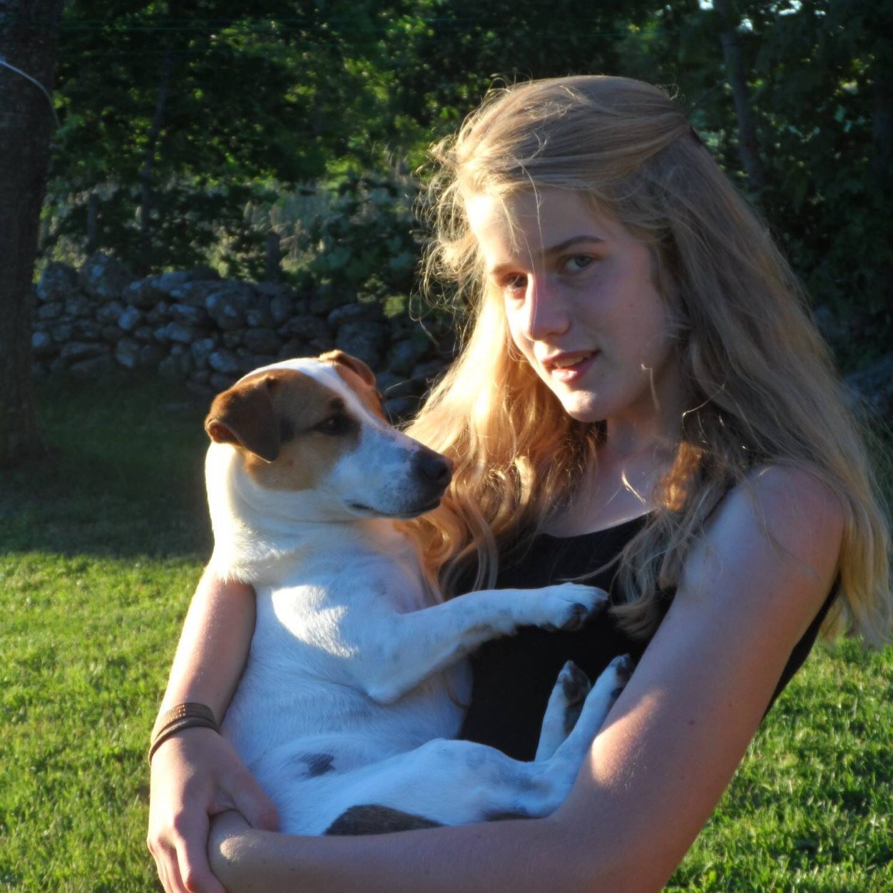 I'm lotte i love #friends #horses #dance #music 3