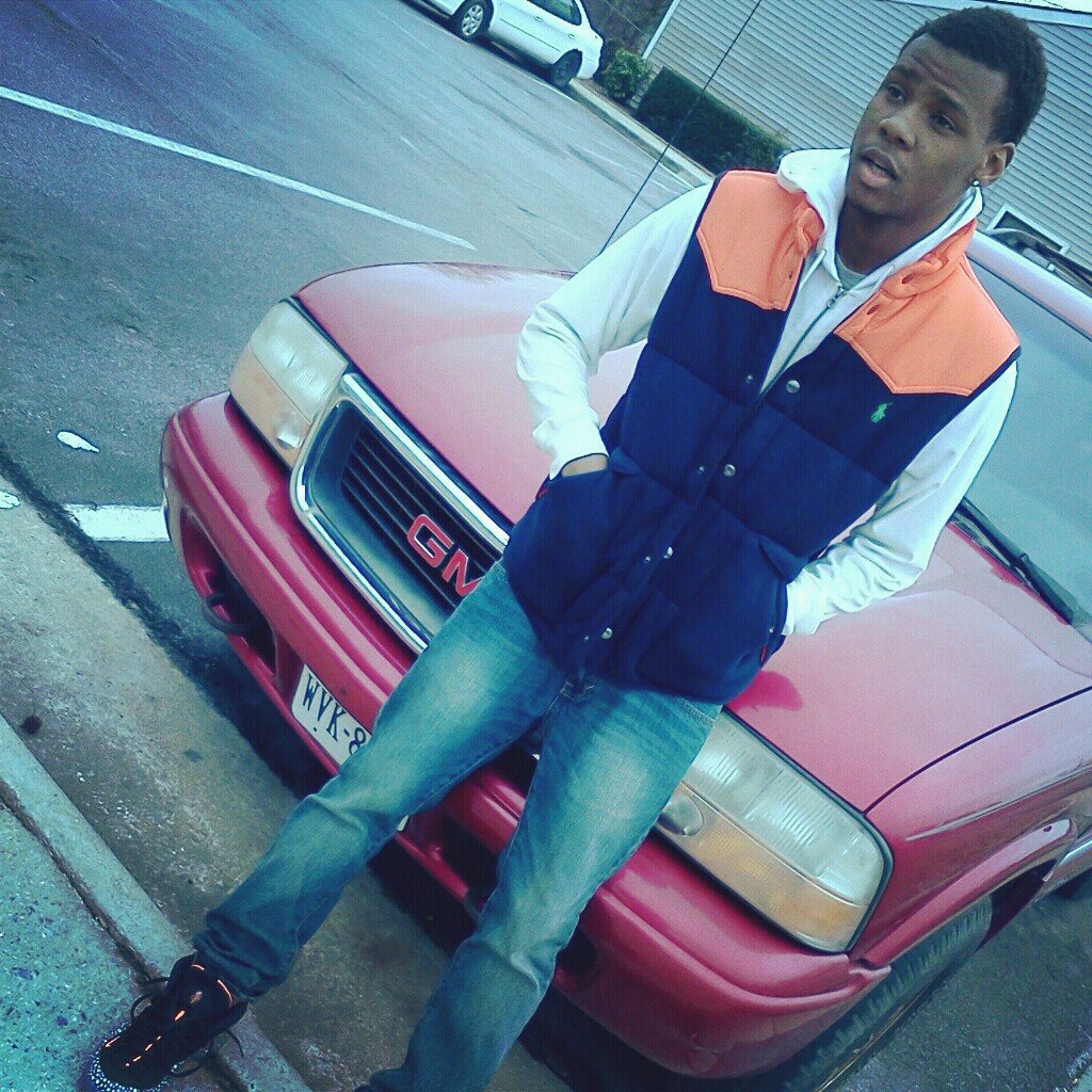 Sage The Aries 4-5-97 ,C/O 2015, #BrooKlyn #NY-#VA, IG. Yung_arab16
